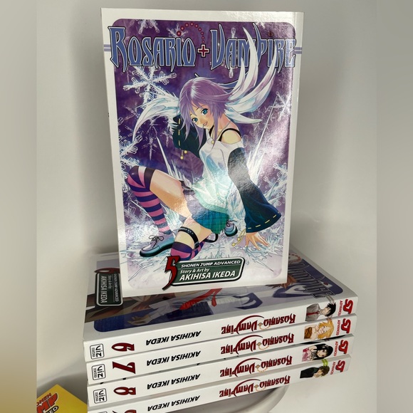 Rosario + Vampire by Akihisa Ikeda Volume 1,2,3,4,5,6,7, 8,&9 Manga Comic Book - Picture 10 of 16